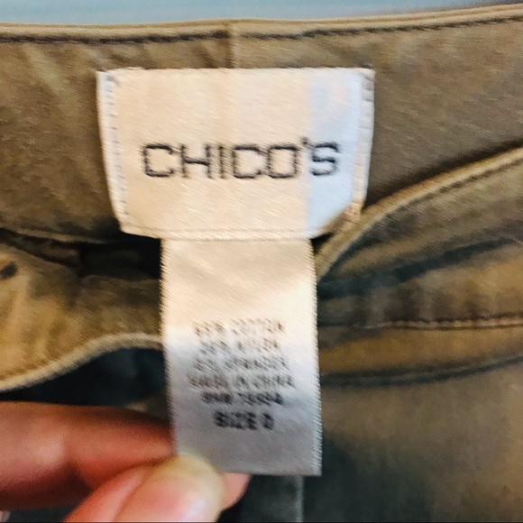 Chico’s ankle crop career pants olive green - Picture 2 of 4